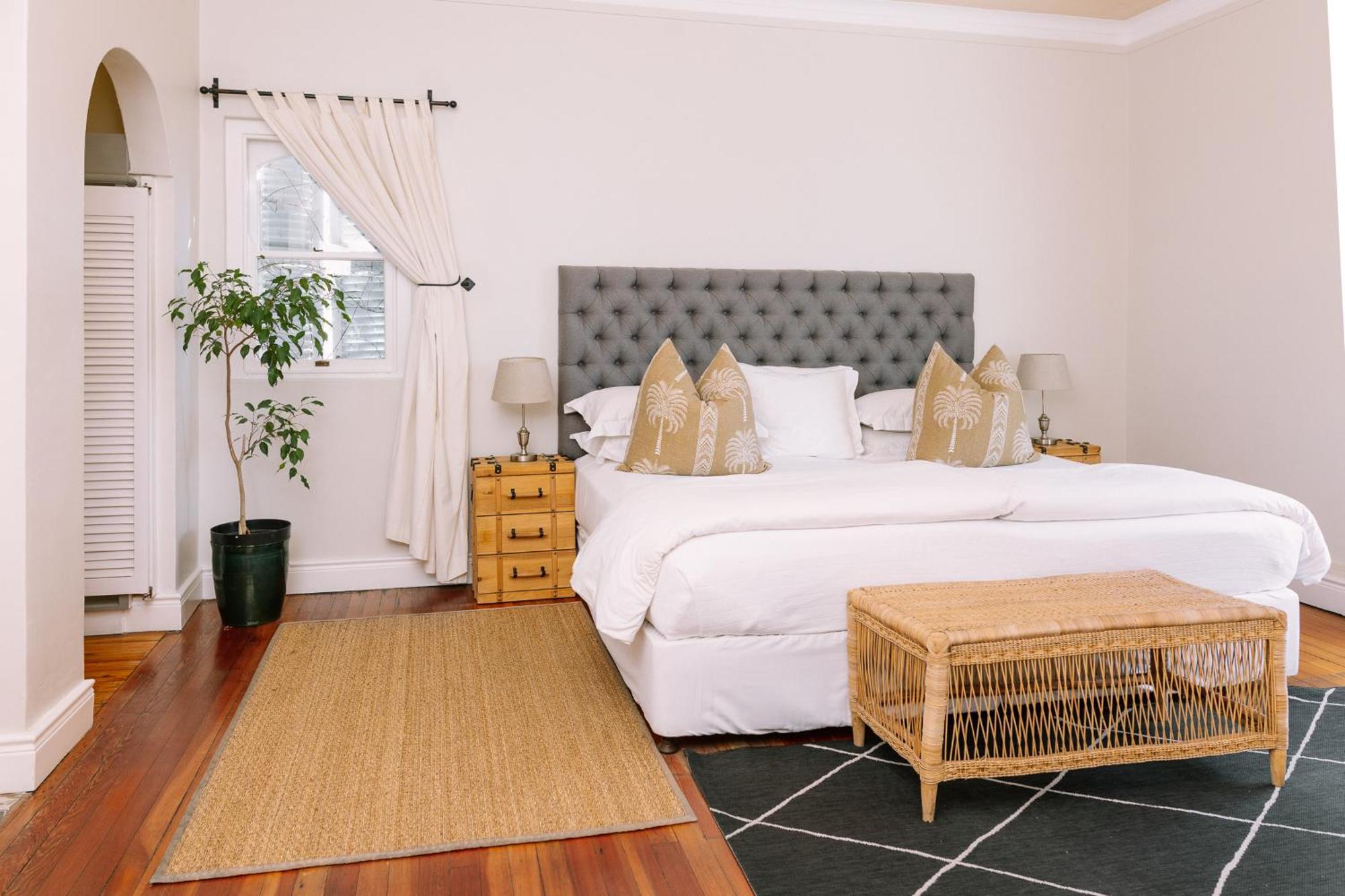 Auberge Burgundy Boutique Hotel & Spa Hermanus Exterior foto