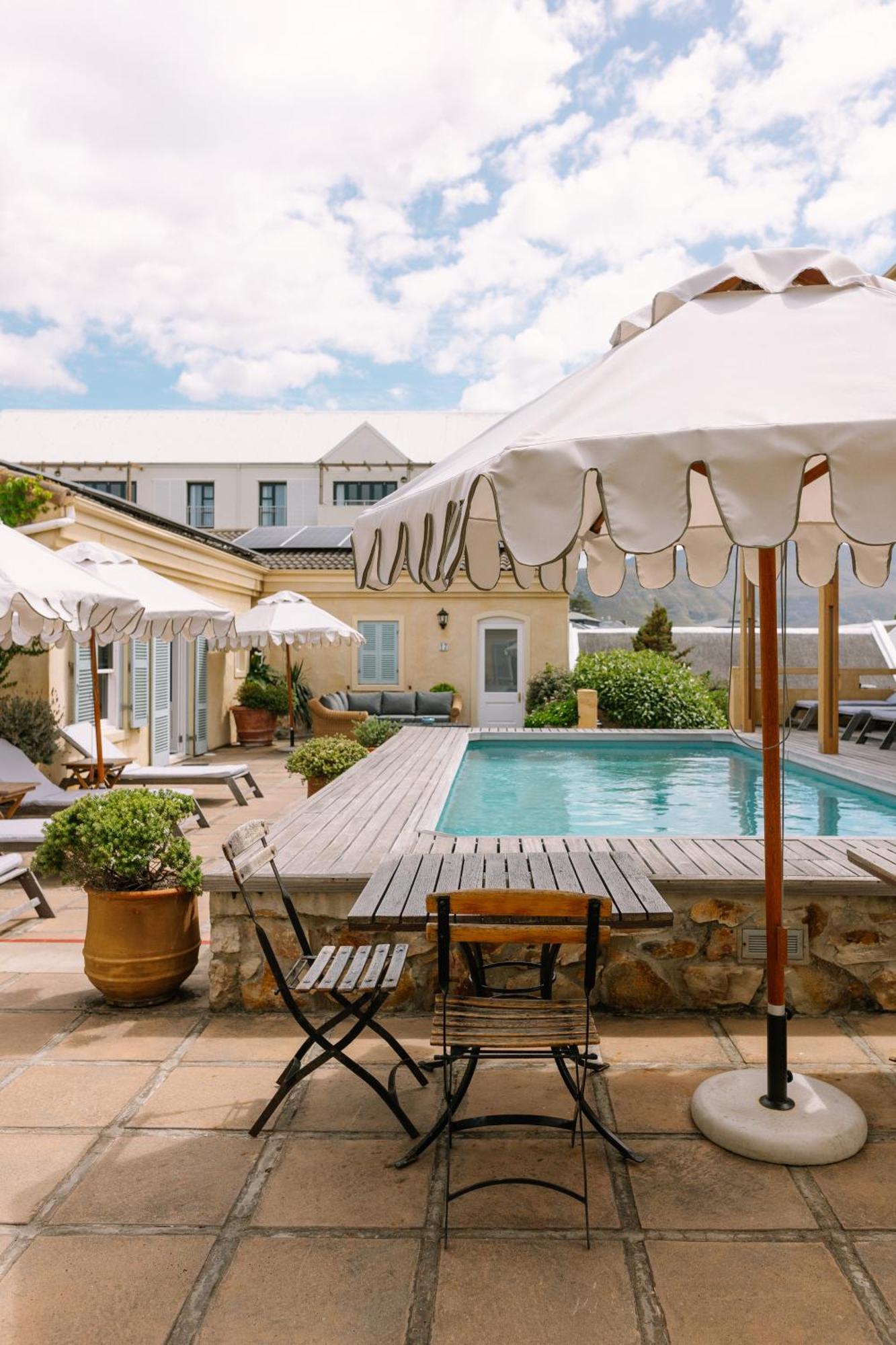 Auberge Burgundy Boutique Hotel & Spa Hermanus Exterior foto